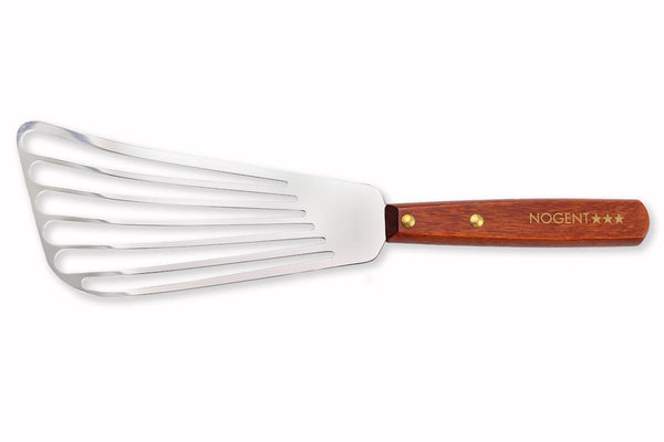Pelle de cuisine NOGENT PELTEX grand modèle ajouré manche bois inox